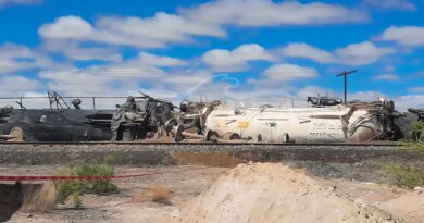 Inspeccionan derrame de ácido por accidente ferroviario